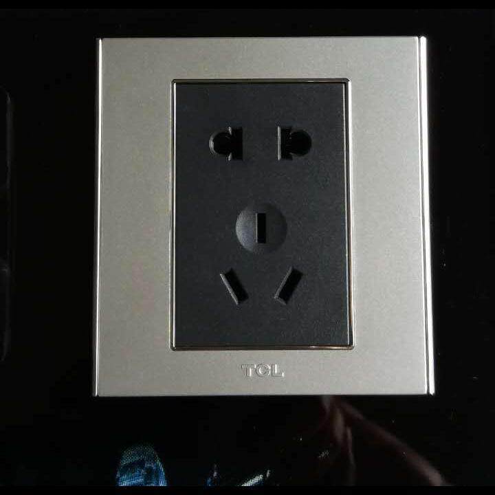 TCL罗格朗开关插座A8闪银色五孔二三插墙壁电源面板暗装家用86