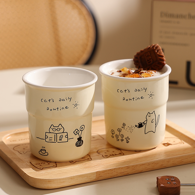 手握杯情侣水杯办公室早餐杯