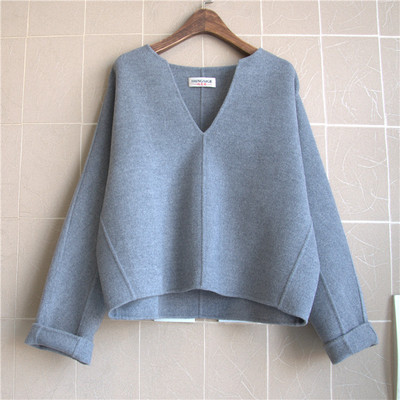 鸿思格手缝v字领宽松版短外套