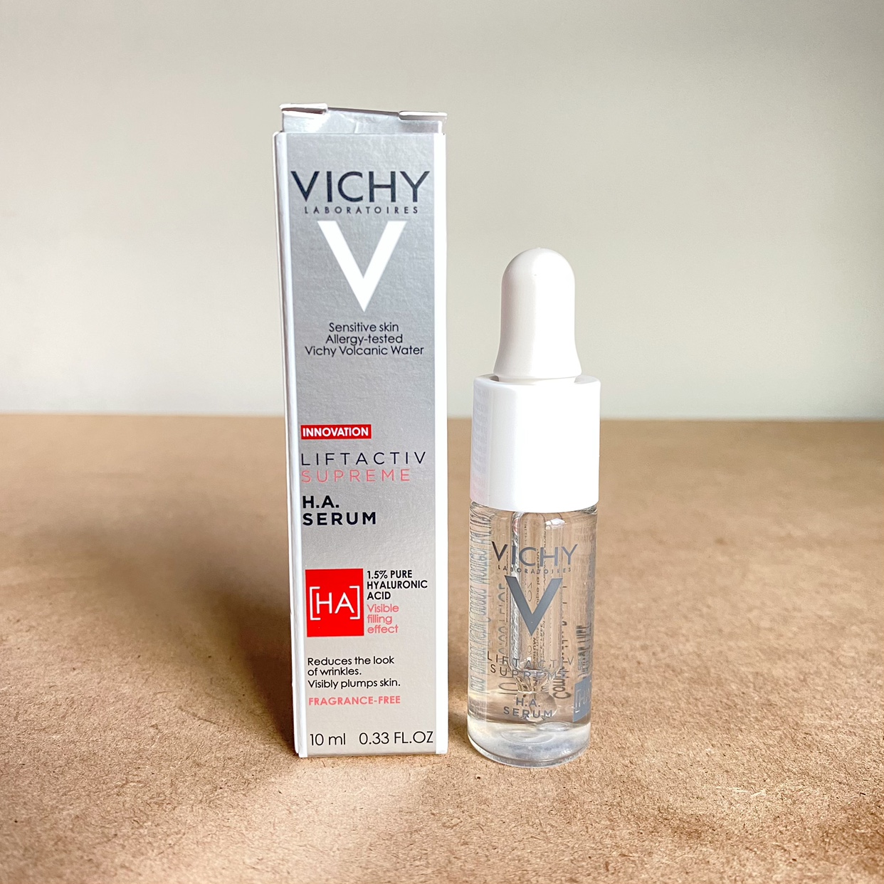 美版VICHY薇姿 玻尿酸充盈抚纹精华液 10ml小样 抚平细纹保湿滋养