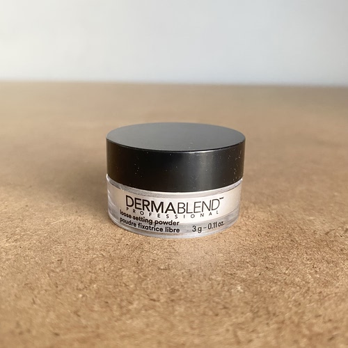 现货！美国Dermablend 透明定妆控油散粉 防水防汗持久 3g小样
