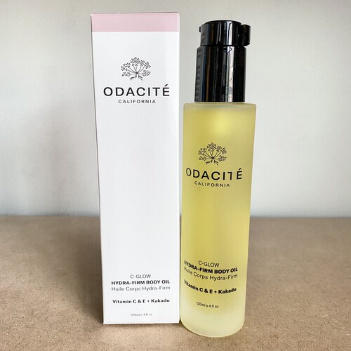 现货美国Odacite身体油120ml 透亮提亮紧肤VC滋养保湿有机小分子