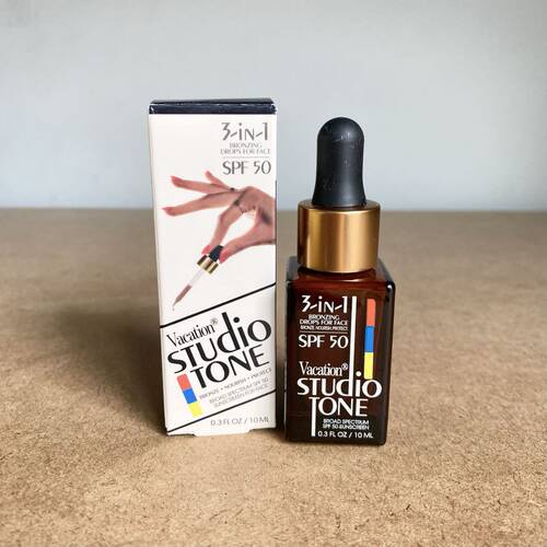 美国Vacation Studio Tone 3-in-1 面部防晒美黑液10ml小样 SPF50