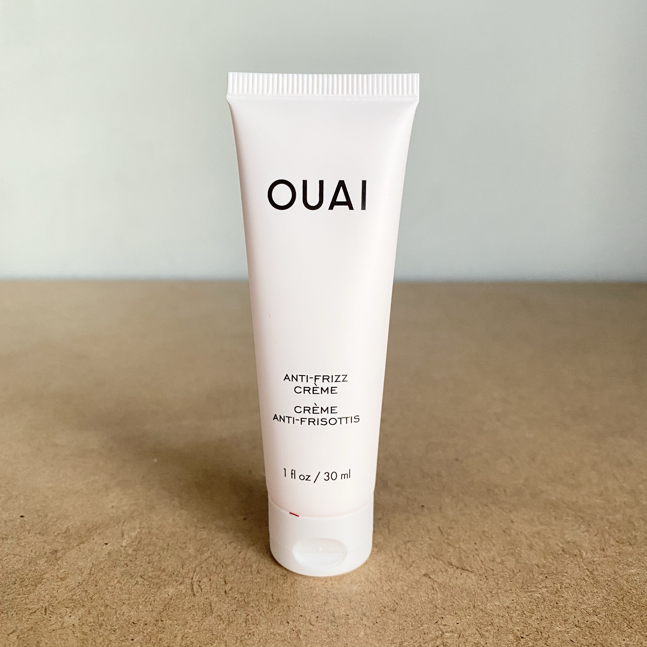 现货！美国OUAI anti-frizz styling cream抗毛躁润发乳30ml小样