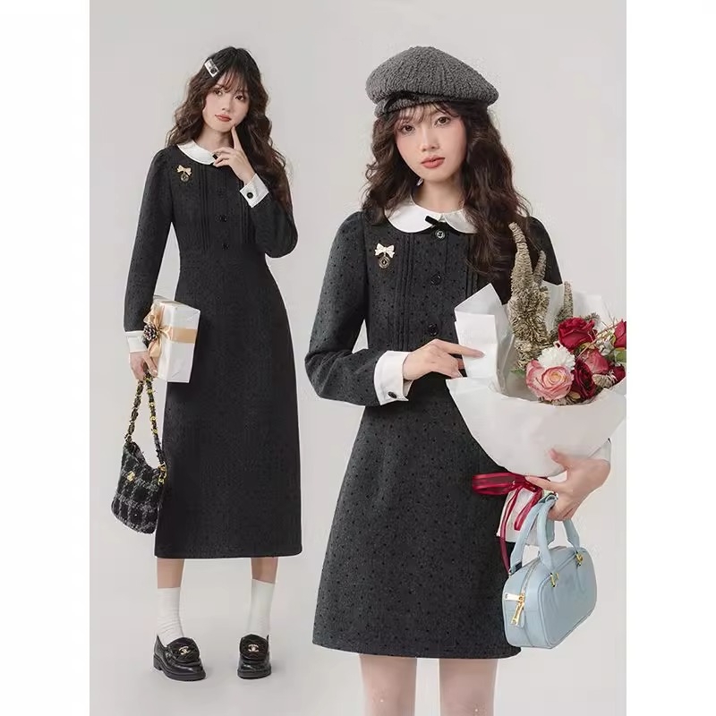 工作室“波尔卡圆点”微胖mm千金感显瘦毛呢波点裙大码连衣裙