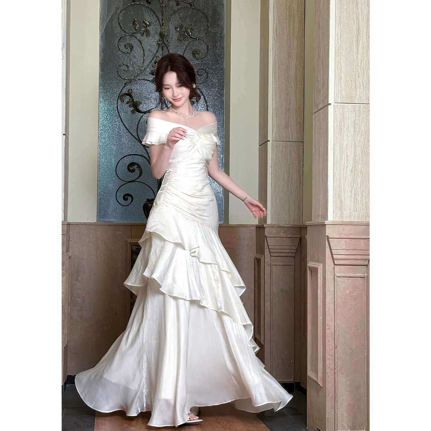 【杜乐丽花园】法式一字肩轻奢连衣裙小众礼服高端鱼尾裙