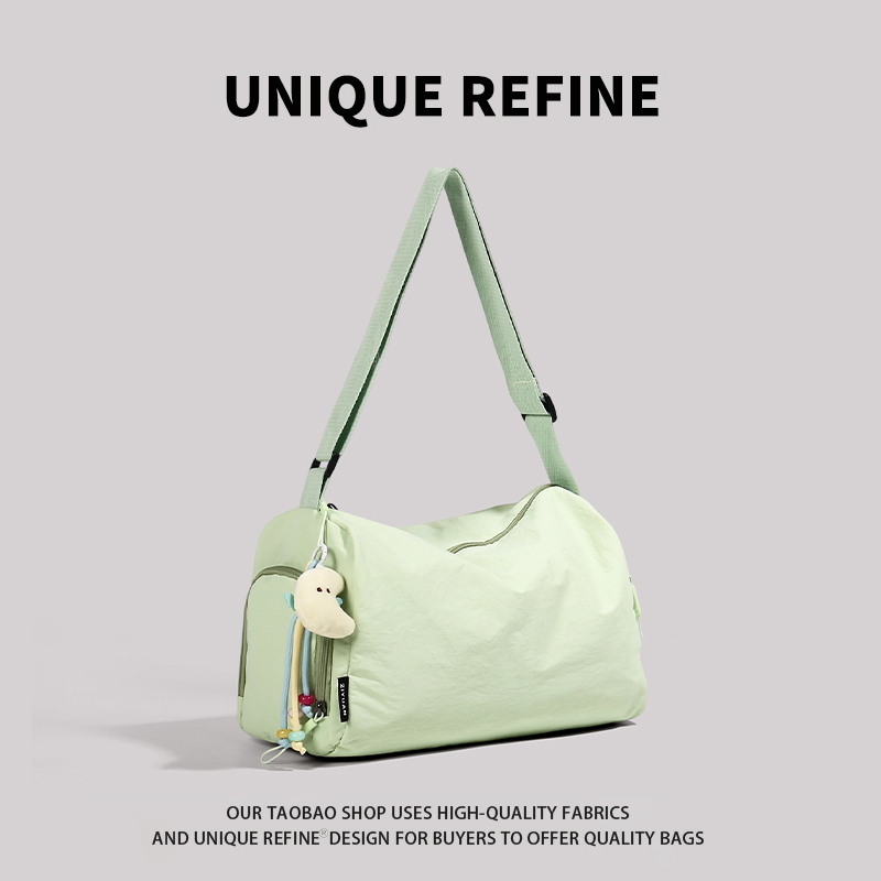 0908#新品 旅行包轻便女短途旅行袋运动健身包超轻量化休闲单肩包