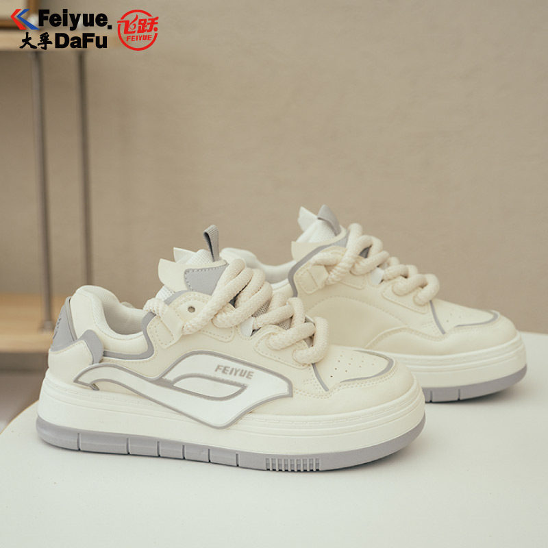 飞跃女鞋秋季爆款百搭厚底小白鞋韩版学生ins潮小众运动休闲板鞋