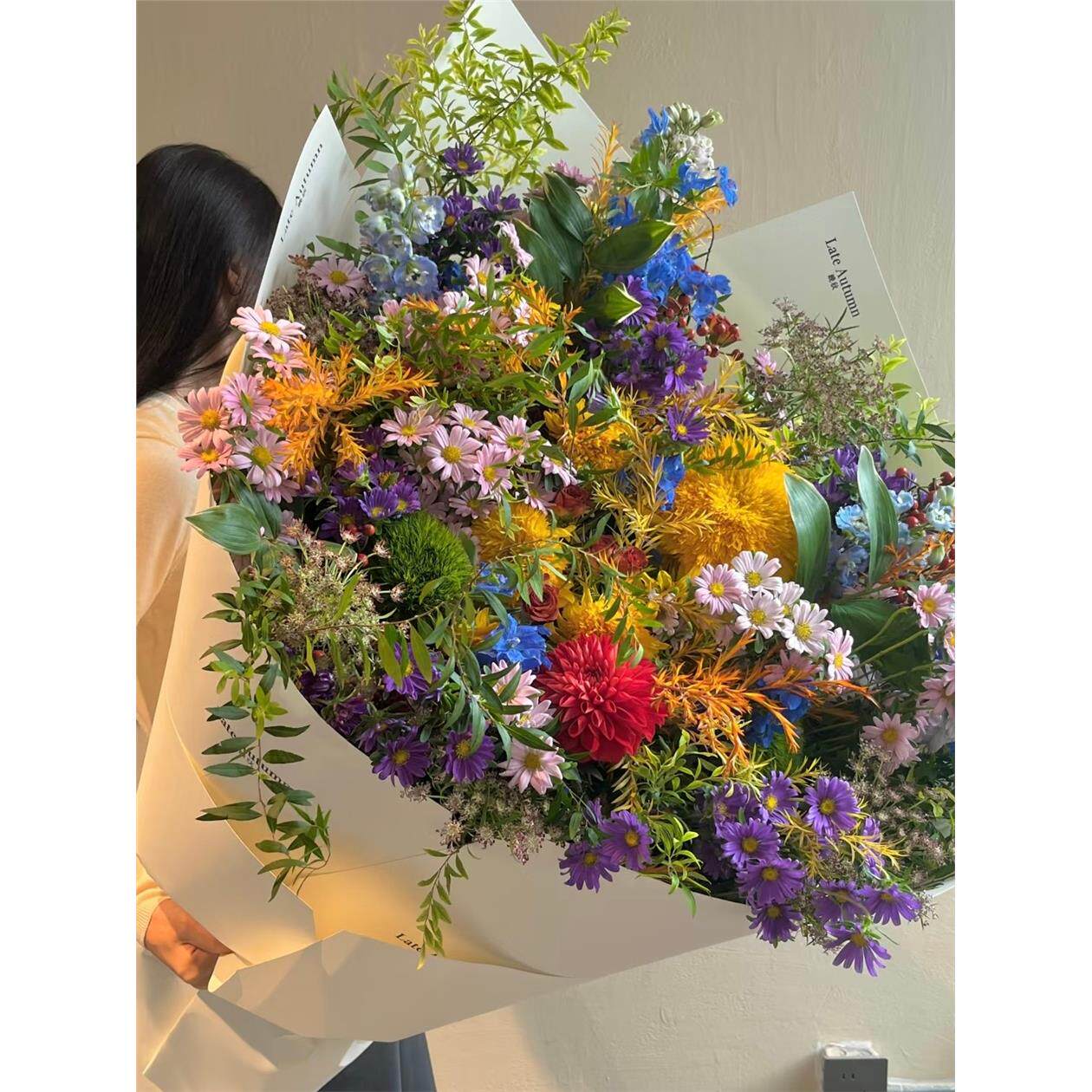 高级熊抱超大花束北京鲜花同城速递上海南京杭州苏州无锡合肥宁波