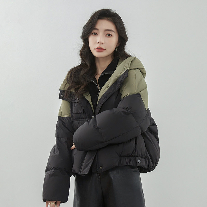 泡芙羽绒服女2026反季短款小个子连帽立领拼接韩版修身鸭绒厚外套