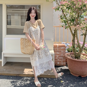 高级感初恋清纯奶甜绝美T恤裙仙2025法式温柔甜美蕾丝拼接连衣裙图片