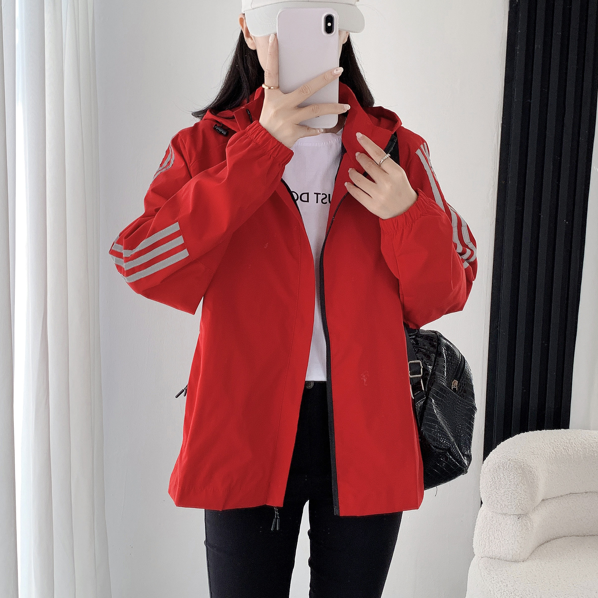 春秋外套女2026新款爆款大码宽松运动休闲女士夹克胖妹妹上衣百搭