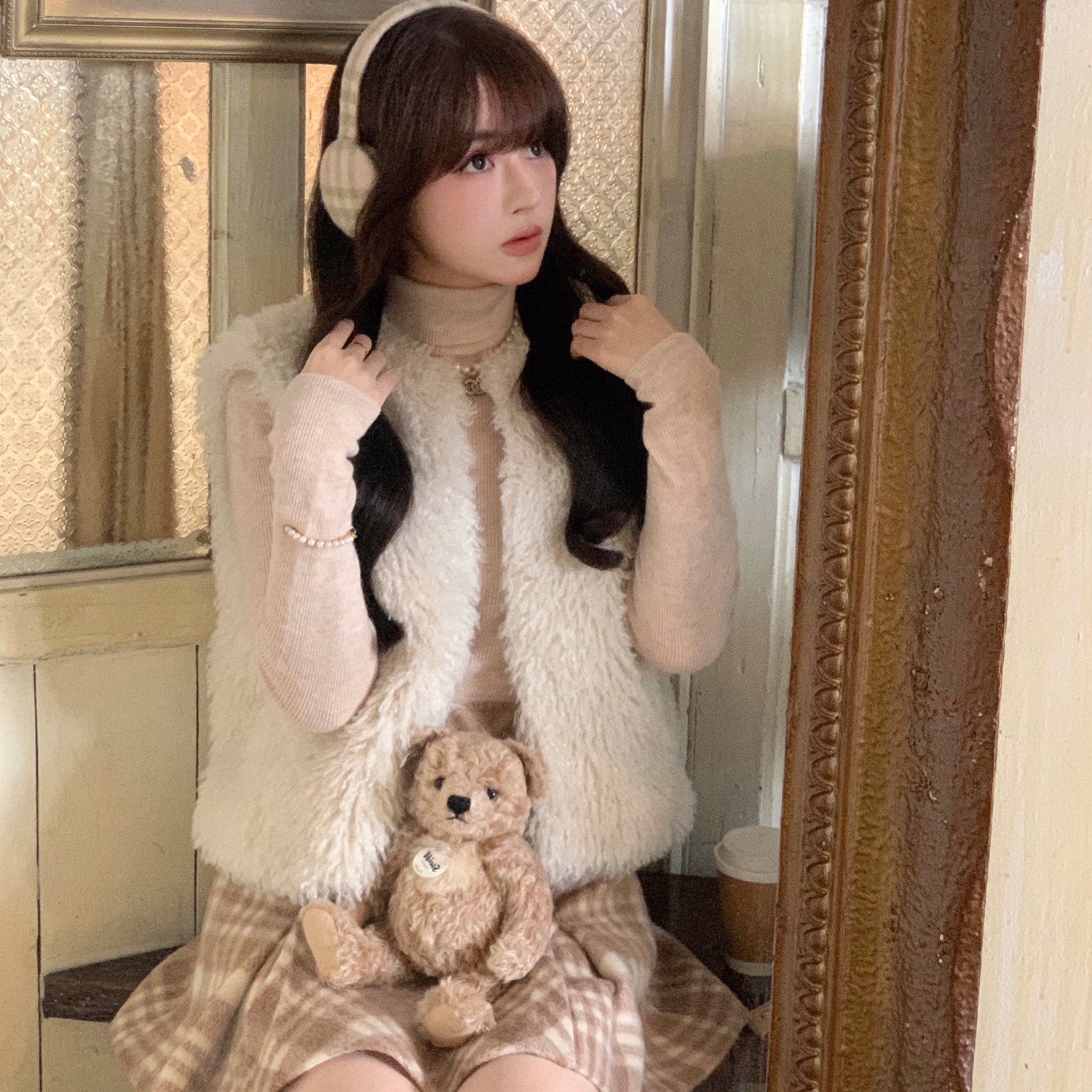 Starry 绒绒暖意/日系甜美环保皮草马甲 羊卷毛毛绒圆领背心外套