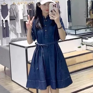 牛仔连衣裙 翻领纽扣半开襟双口袋腰带收腰简约休闲短袖A字裙0.82