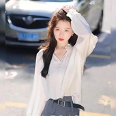 衬衫 上衣女0.16 百搭长袖 木耳边领半开襟纽扣装 饰简约气质款