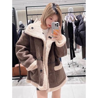 翻领皮毛一体麂皮正反两穿厚外套