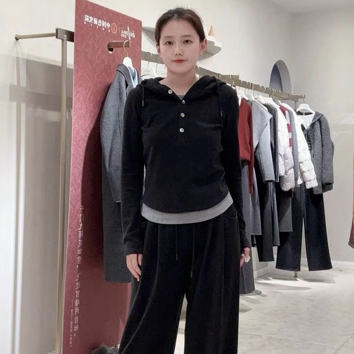 卫衣 时尚新款抽绳连帽纽扣半开襟假两件设计舒适百搭款 上衣0.47