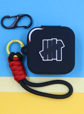 适用CMF by NOTHING Buds pro2蓝牙耳机保护套Buds2 Plus潮酷个性简约创意黑色风格手绳挂饰硅胶软壳