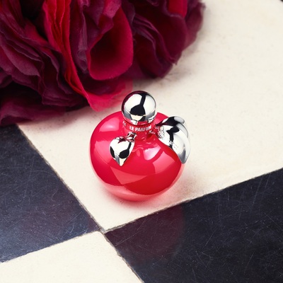 NinaRicci莲娜丽姿花香果味调