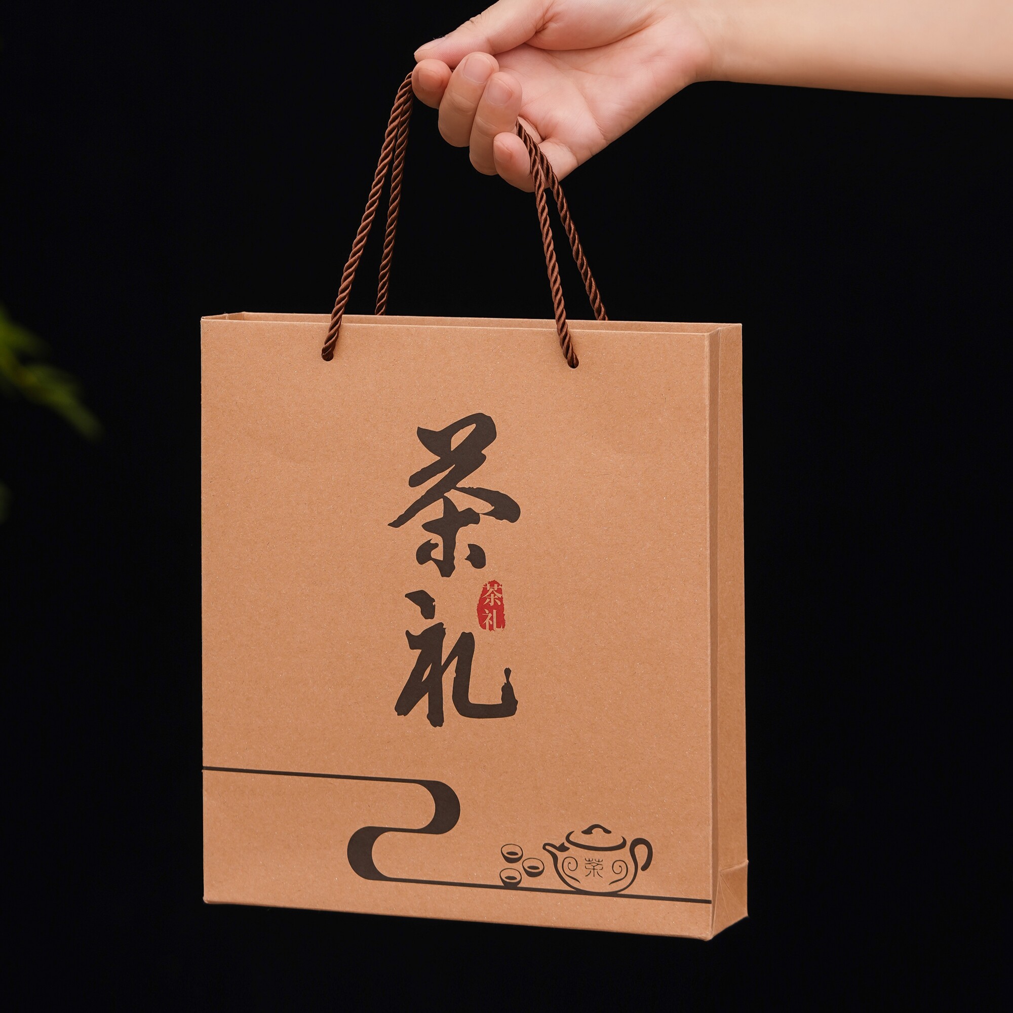 普洱茶礼品袋357克茶饼手提袋单饼礼袋白卡纸环保加厚茶叶包装袋