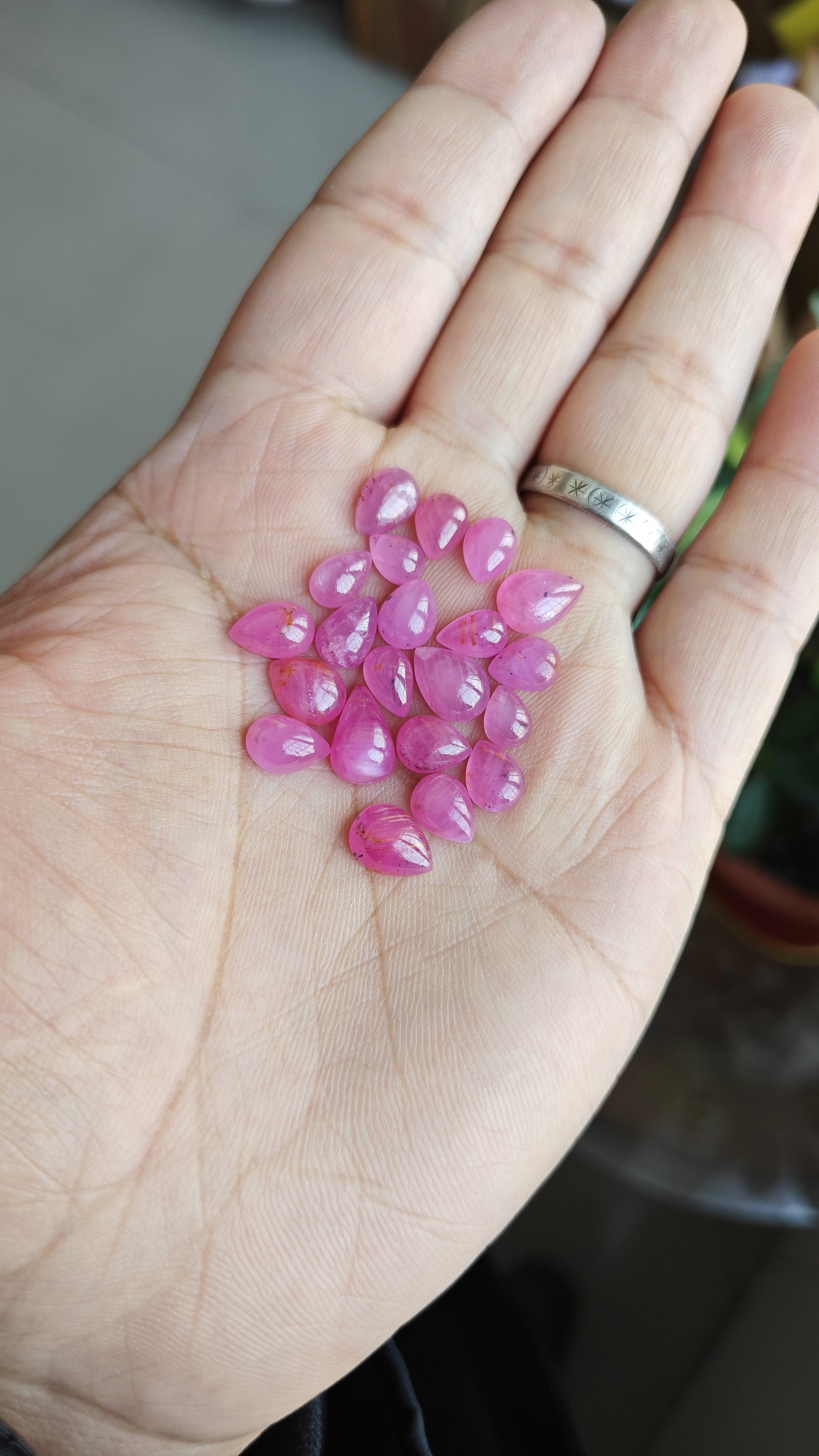 无烧红宝石裸石戒面素面蛋面约38ct桃花粉色轻微黑点微纹货一手走