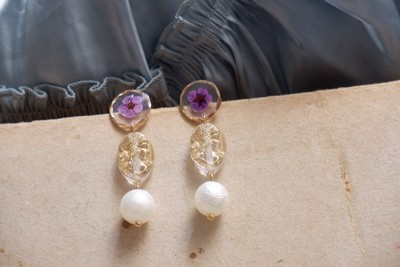 原创925银针小众设计珍珠耳钉小巧精致百搭紫色小花港风耳环女