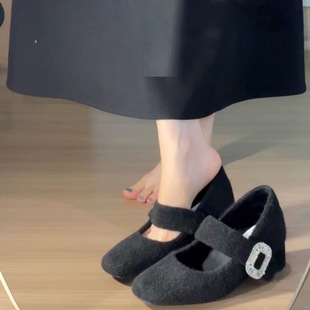 小个子内黑色方头毛毛玛丽珍女鞋冬季加绒高跟魔术贴单鞋