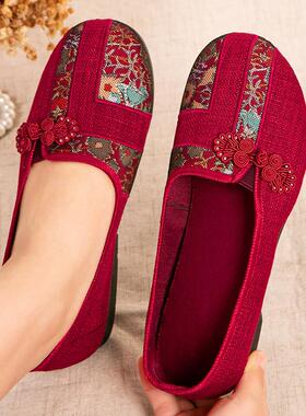 2025春季新款老北京布鞋女绣花鞋一脚蹬懒人妈妈民族风透气休闲鞋