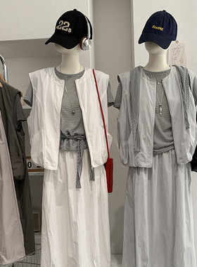 欧玛莱 条纹圆领短袖T恤+无袖马甲+中长款半身裙三件套配围巾7123