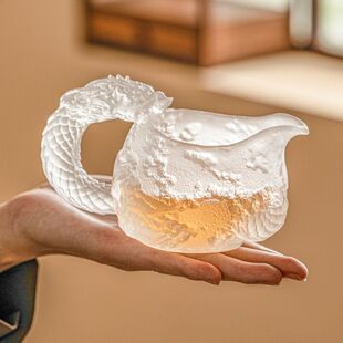 浮雕龙纹公道杯古法琉璃公杯分茶器泡茶倒茶器功夫茶茶海匀杯YG