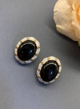 复古款黑色圆盘黑白撞色小众时尚新款法式轻奢文艺复古款耳饰GH