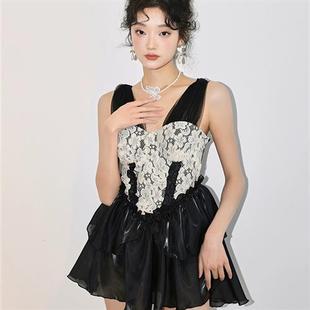 泳衣女高级感2023新款连体裙式性感小胸钢托蕾丝防晒泡温泉游泳装