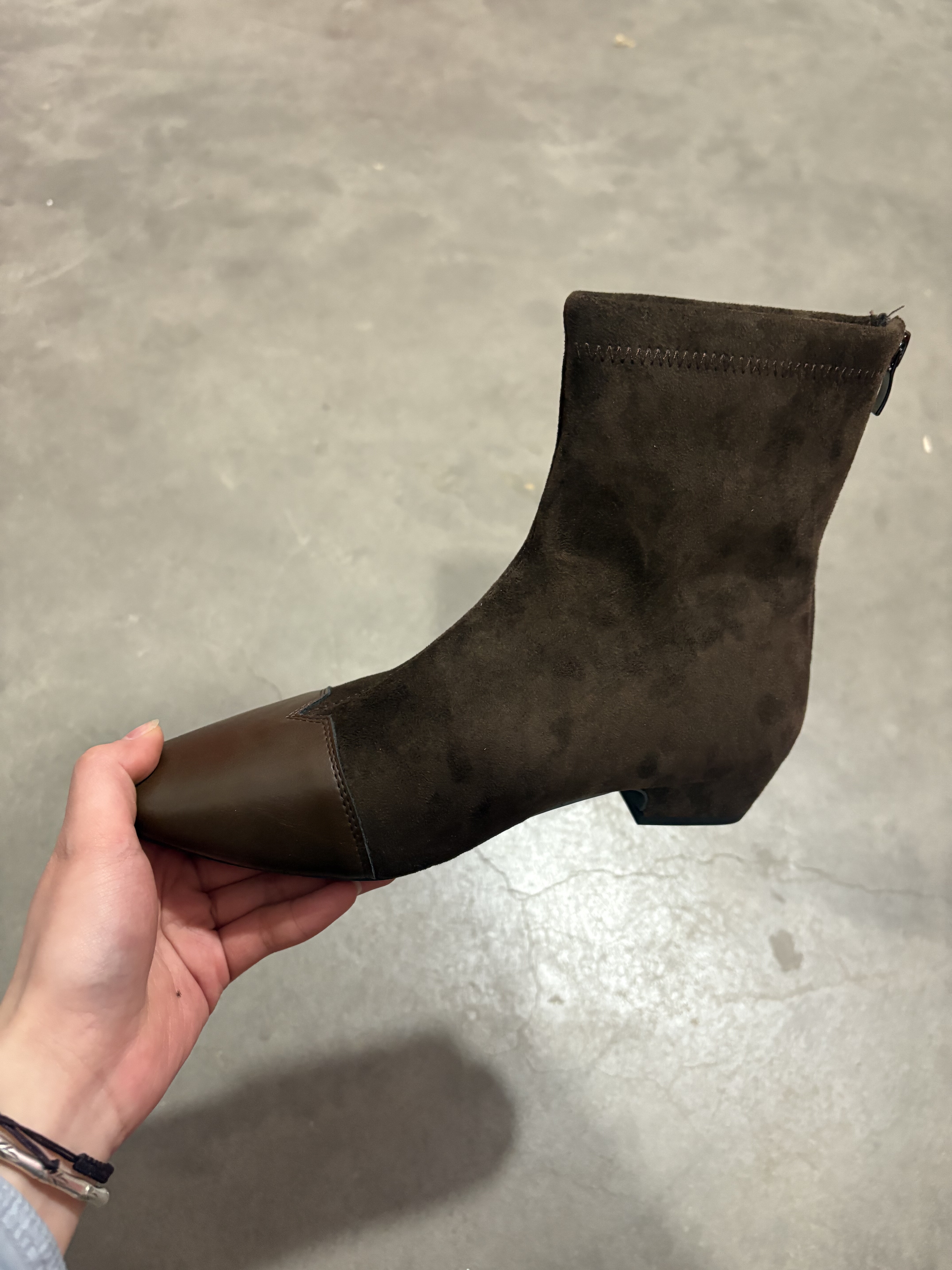 。景宝儿9860-89马丁靴新款加绒秋冬时装显瘦百搭款