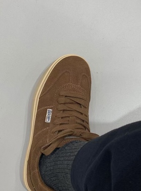 。EOS磨砂皮绒面系带厚底板鞋女2024复古做旧休闲德训鞋82930-2