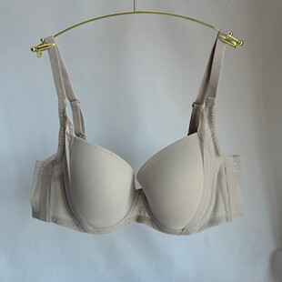 8868 光面文胸女16 NO退换 零感无痕U型美背内衣薄款 黛