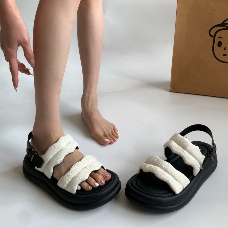 仙女风厚底百搭沙滩鞋