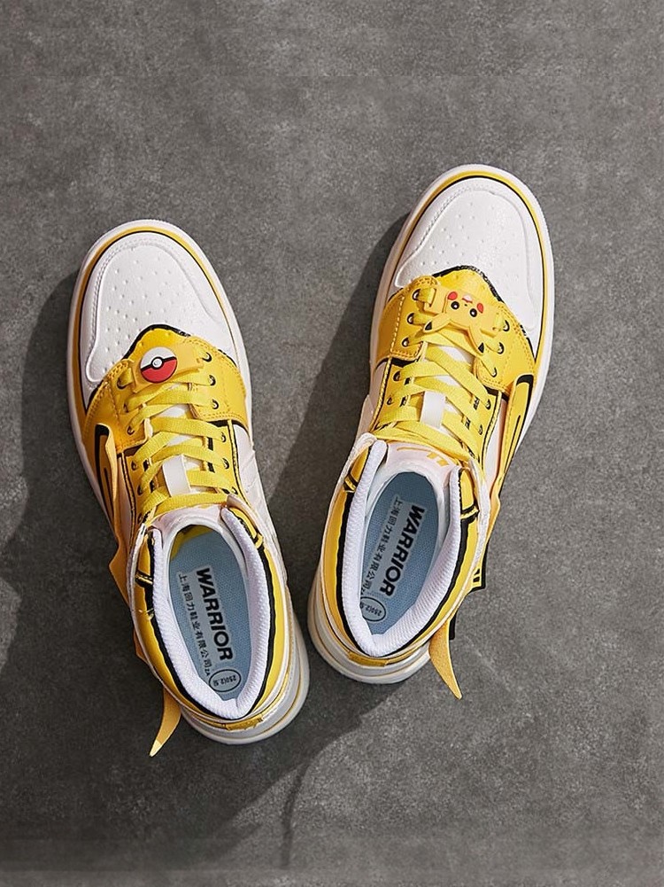 回力联名皮卡丘女鞋涂鸦aj高帮运动板鞋手绘低跟休闲男情侣鞋闪电