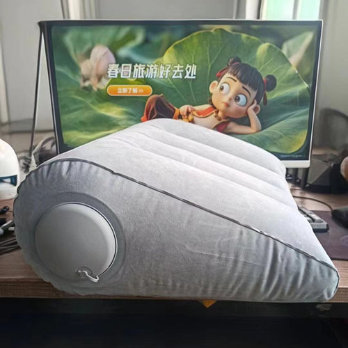 按压充气枕头旅行枕便携成人户外沙发腰垫三角折叠长途汽车护腰枕