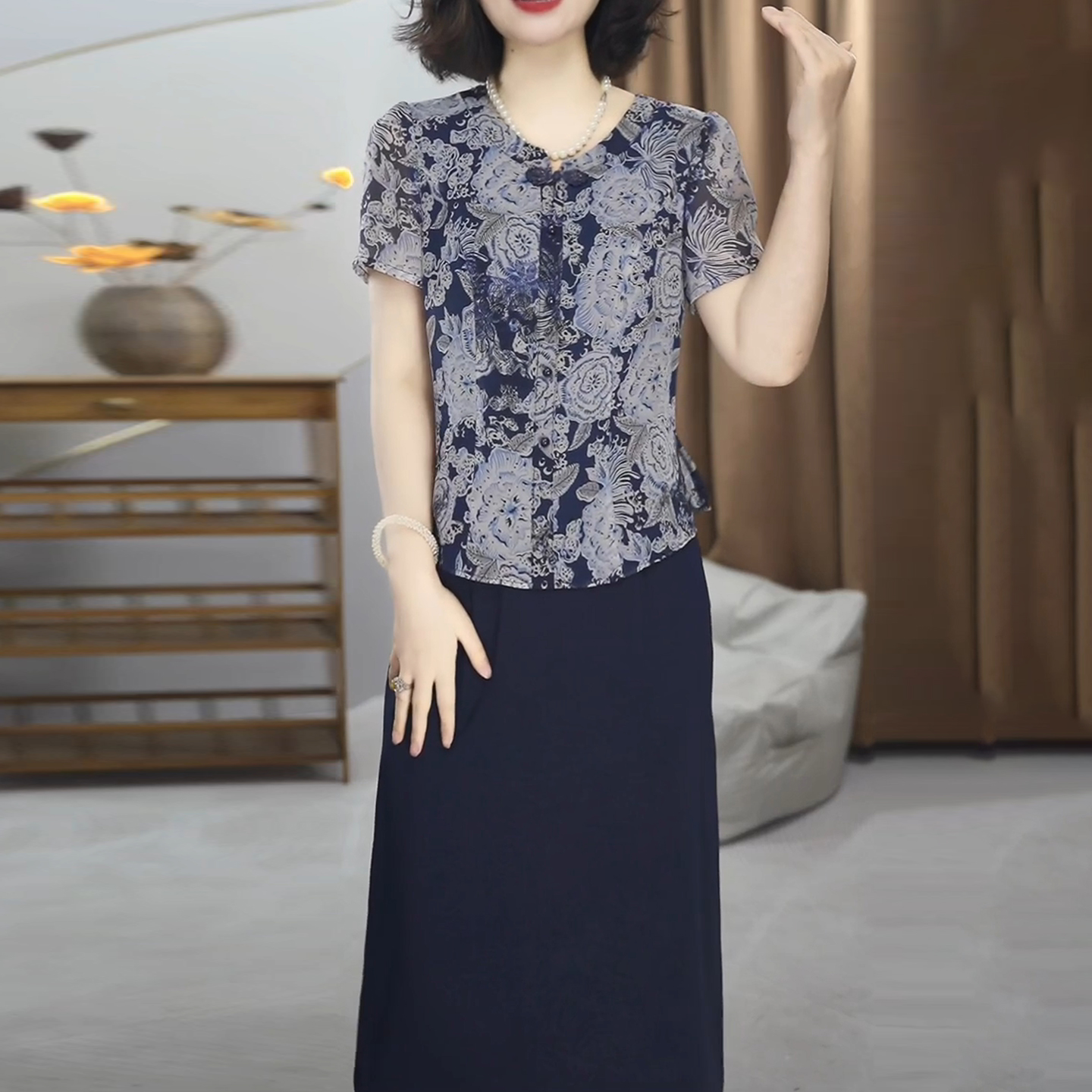 连衣裙2025新款女夏季十三行今年流行爆款气质妈妈减龄轻奢高级感