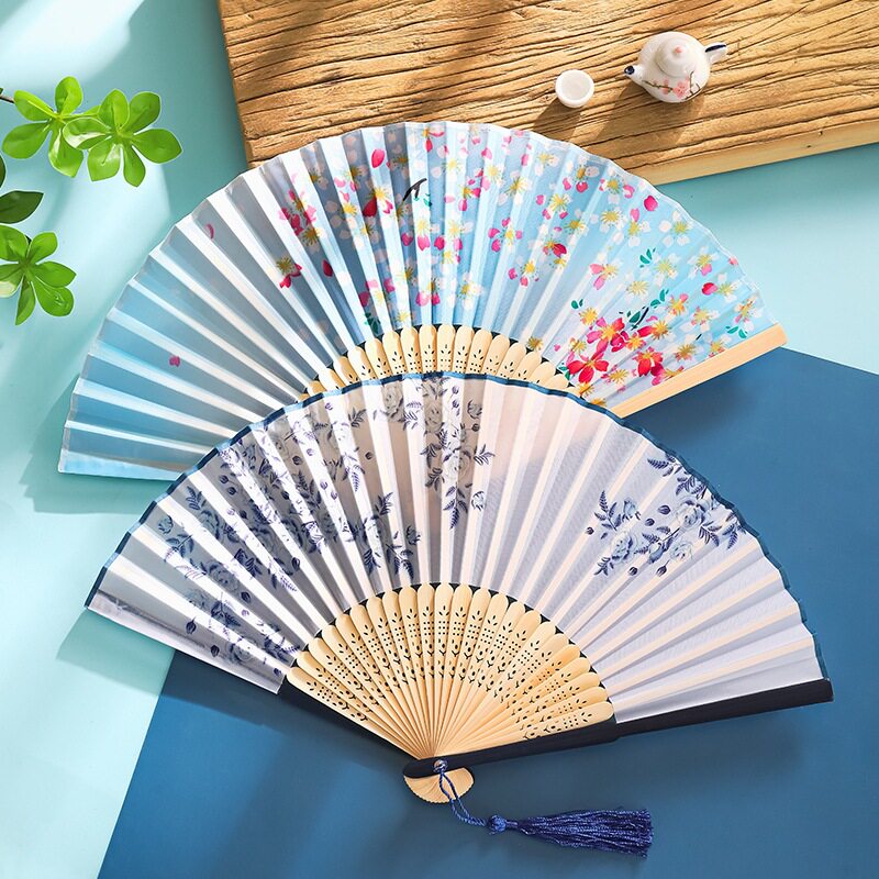 扇子折扇中国风古风日式女流苏儿童夏日便携折叠舞蹈汉服迷你小扇