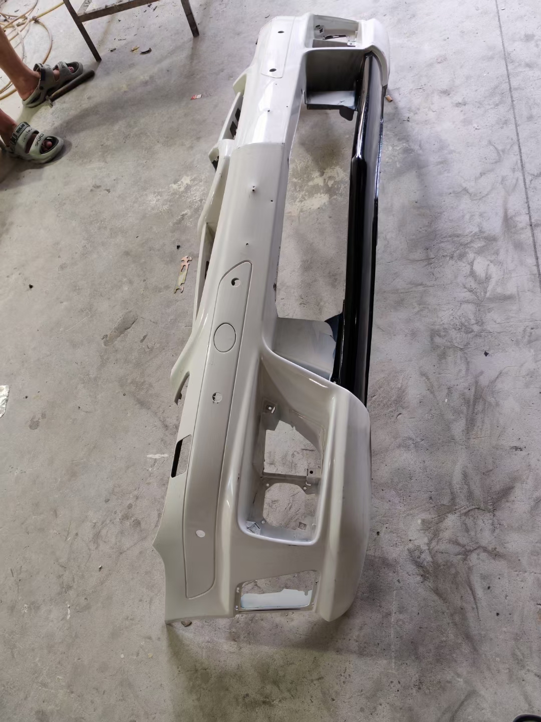 奔驰 SLK200 SLK350 SLK300 SLK55AMG R171 汽车前杠 后杠 保险杠