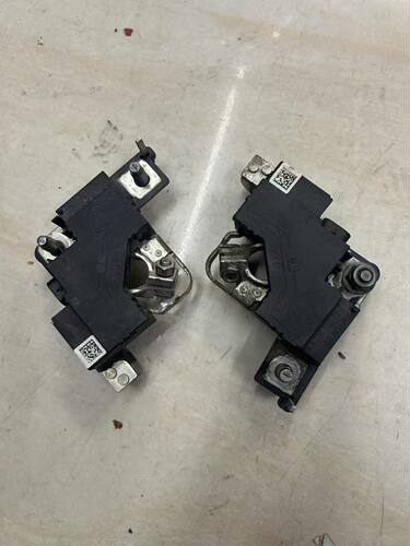 奔驰GLA220 A180 A200 B180 B200 CLA200 CLA220汽车断电器短路器