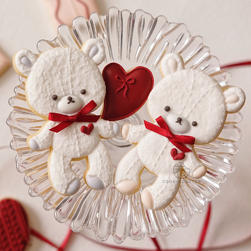 【视频教程】米色老师爱心小熊情人节礼物糖霜饼干模具情书曲奇模