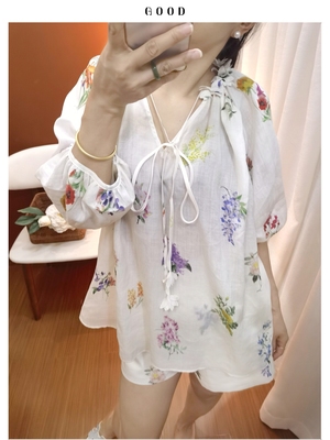 花漾漫舞 苎麻彩色印花 v领花瓣系带七分袖宽松上衣+松紧腰短裤子