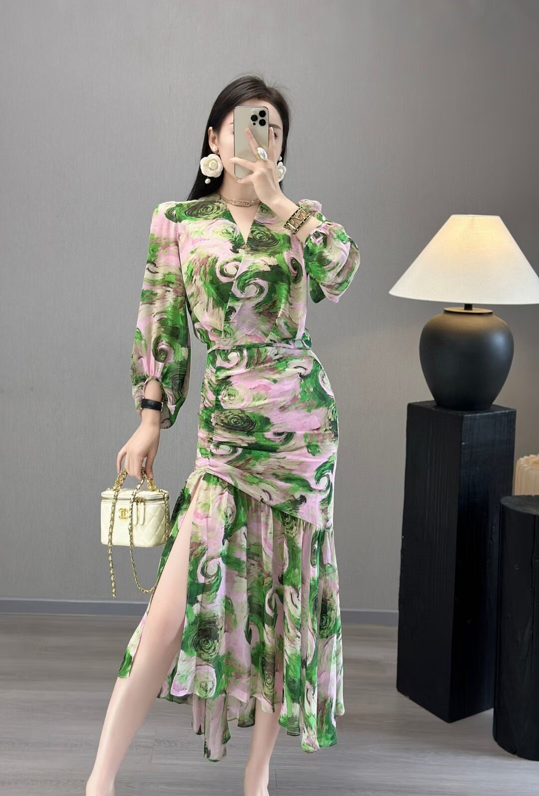 女神度假套装 高级时装绑带显高短款衬衫+鱼尾包臀侧开叉飘逸半裙