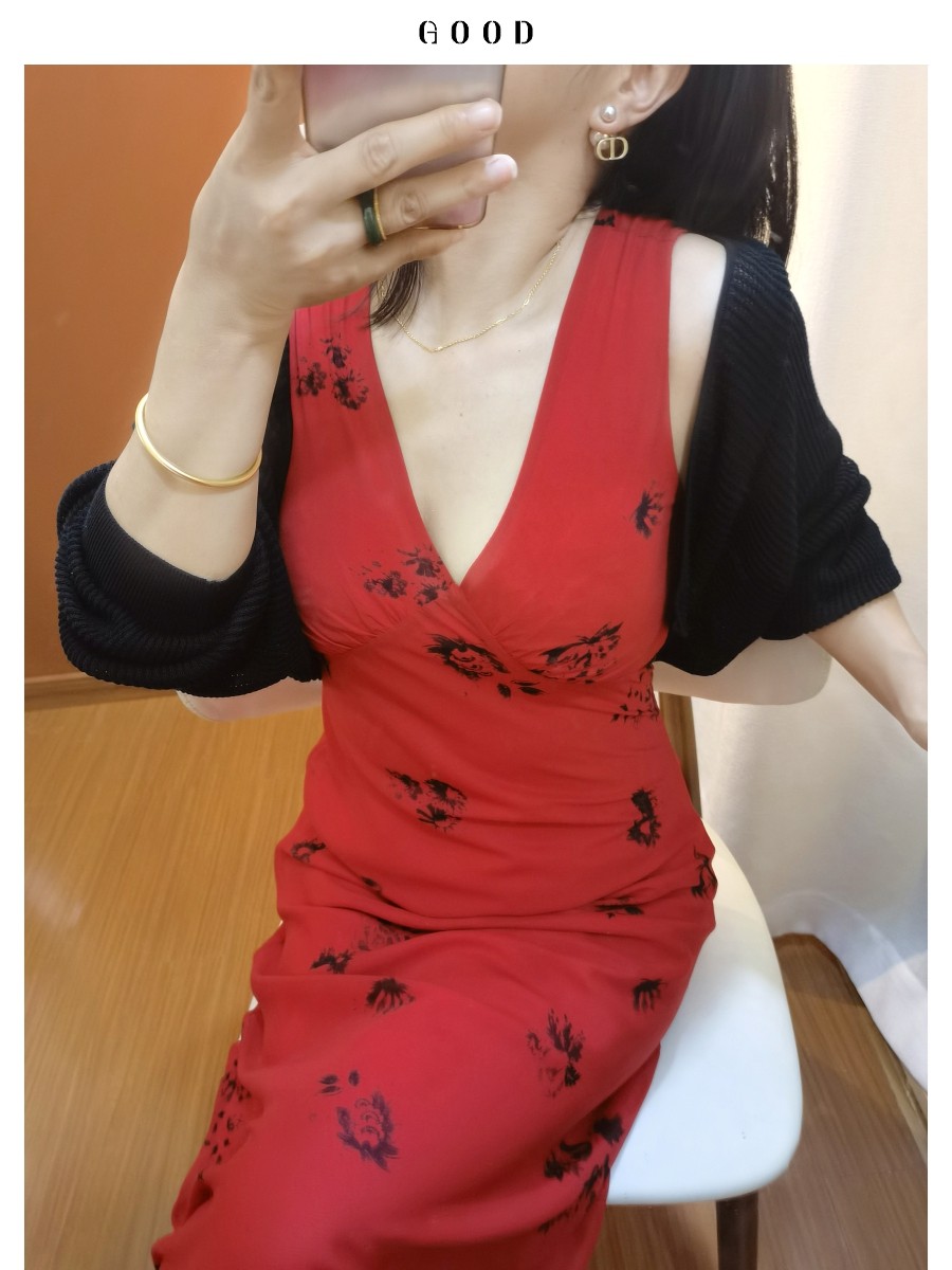 红色巨显白桑蚕丝连衣裙 v领无袖掐腰高腰线独特漂亮印花气质长裙