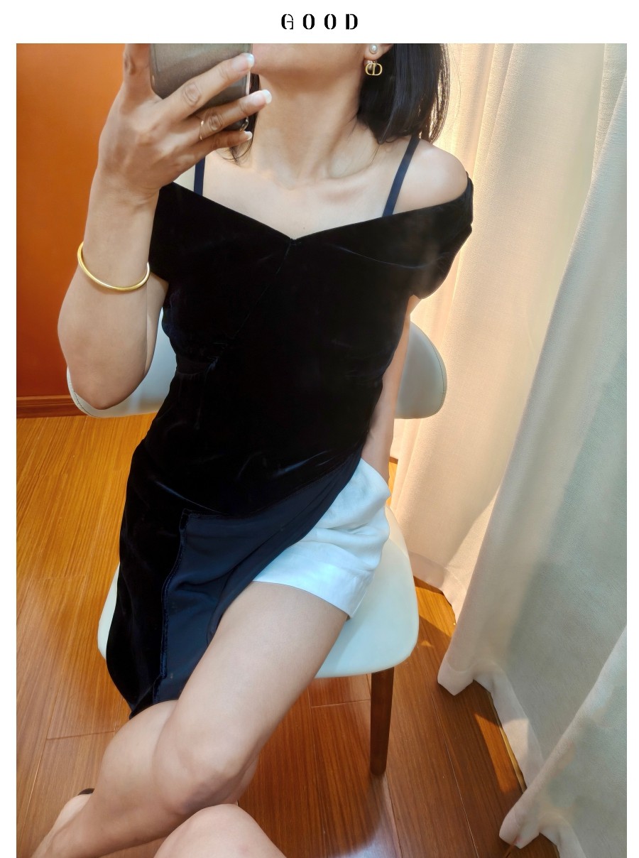 洋气小个子真丝丝绒连衣裙 深v领可一字领 侧高开叉小众设计短裙