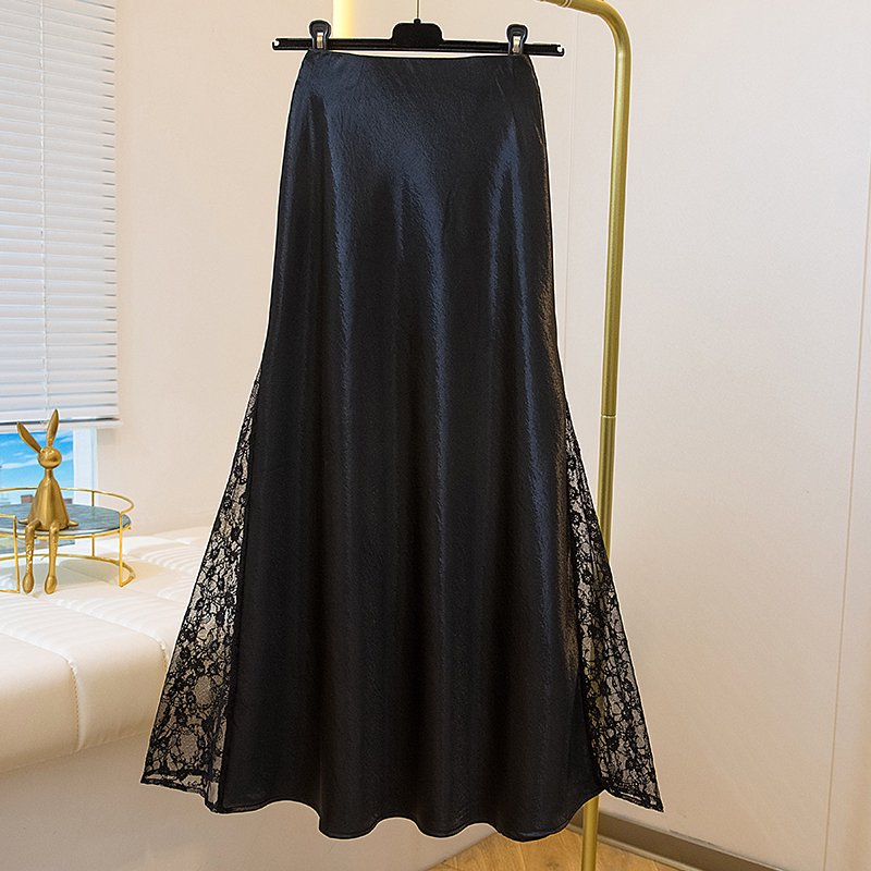 大码黑色缎面鱼尾半身裙女夏季胖mm高腰垂感蕾丝拼接a字包臀长裙