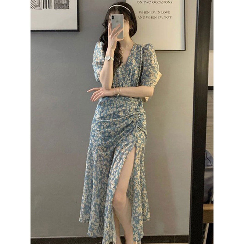 大码女装夏新款法式V领碎花连衣连衣裙