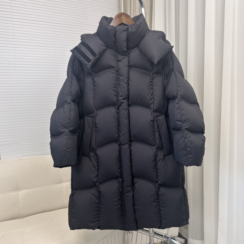 高端泡芙羽绒服90白鸭绒